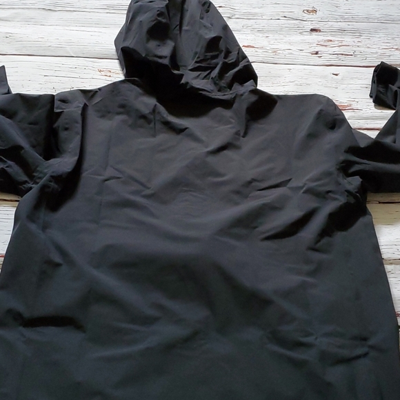 🆕️ 32 DEGREE MEN'S BLACK LIGHTWEIGHT JACKET - Picture 9 of 10